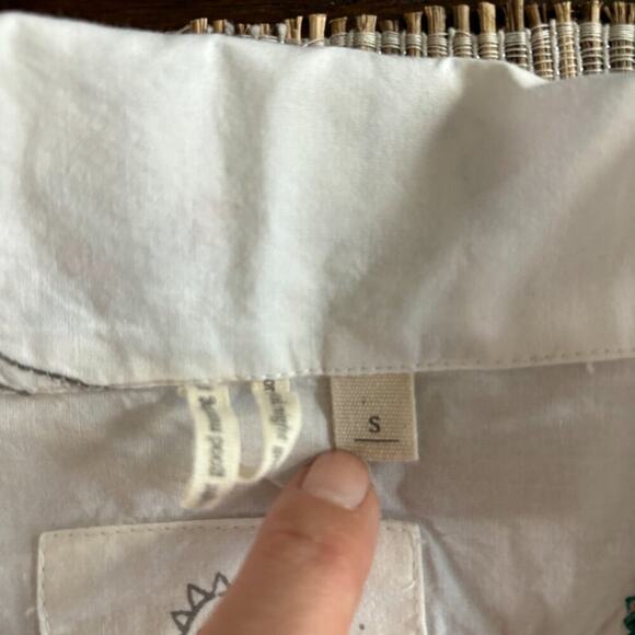 PRINT FRESH | Embroidered Unicorn Button Up Pajama Shirt Top Size Small Cotton - Picture 3 of 4